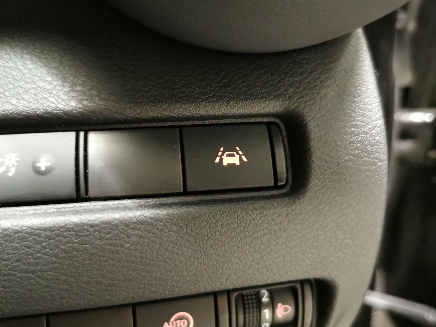 Used Nissan Juke 2021 for sale - 76980446: Photo 21