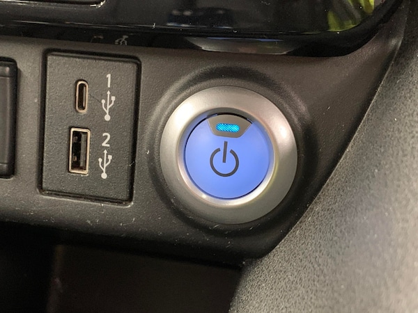 Used Nissan Leaf 2022 for sale - 76249995: Photo 24
