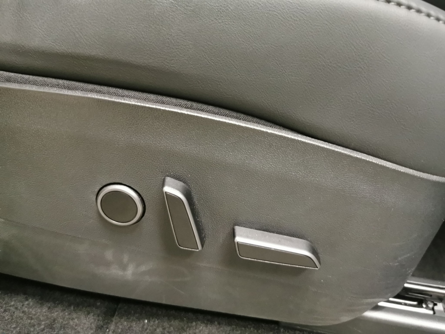 Used Tesla Model Y 2023 for sale - 77951107: Photo 16