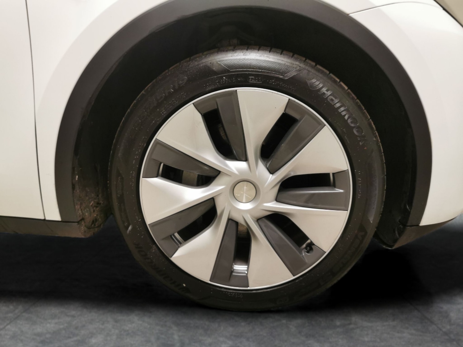 Used Tesla Model Y 2023 for sale - 77951107: Photo 28