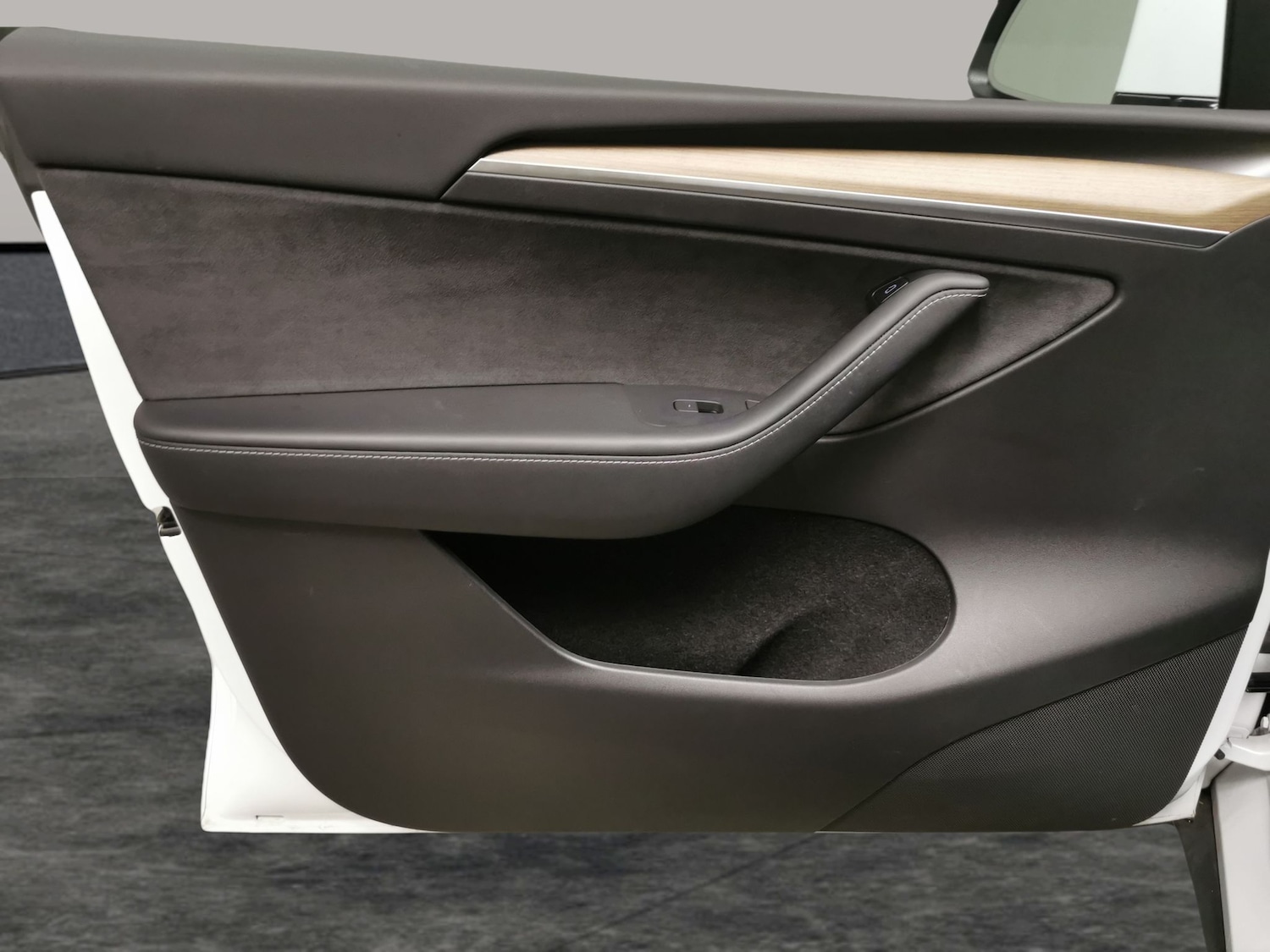 Used Tesla Model Y 2023 for sale - 77951107: Photo 31