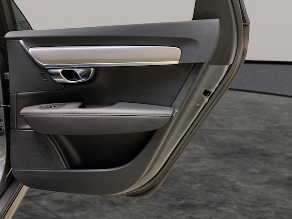 Used Volvo V90 2019 for sale - 76143982: Photo 38