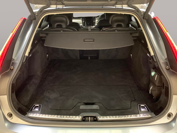 Used Volvo V90 2019 for sale - 76143982: Photo 43