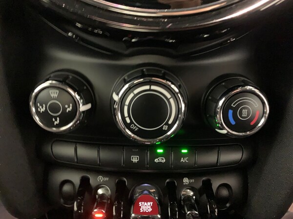 Used MINI Convertible 2022 for sale - 75434881: Photo 26