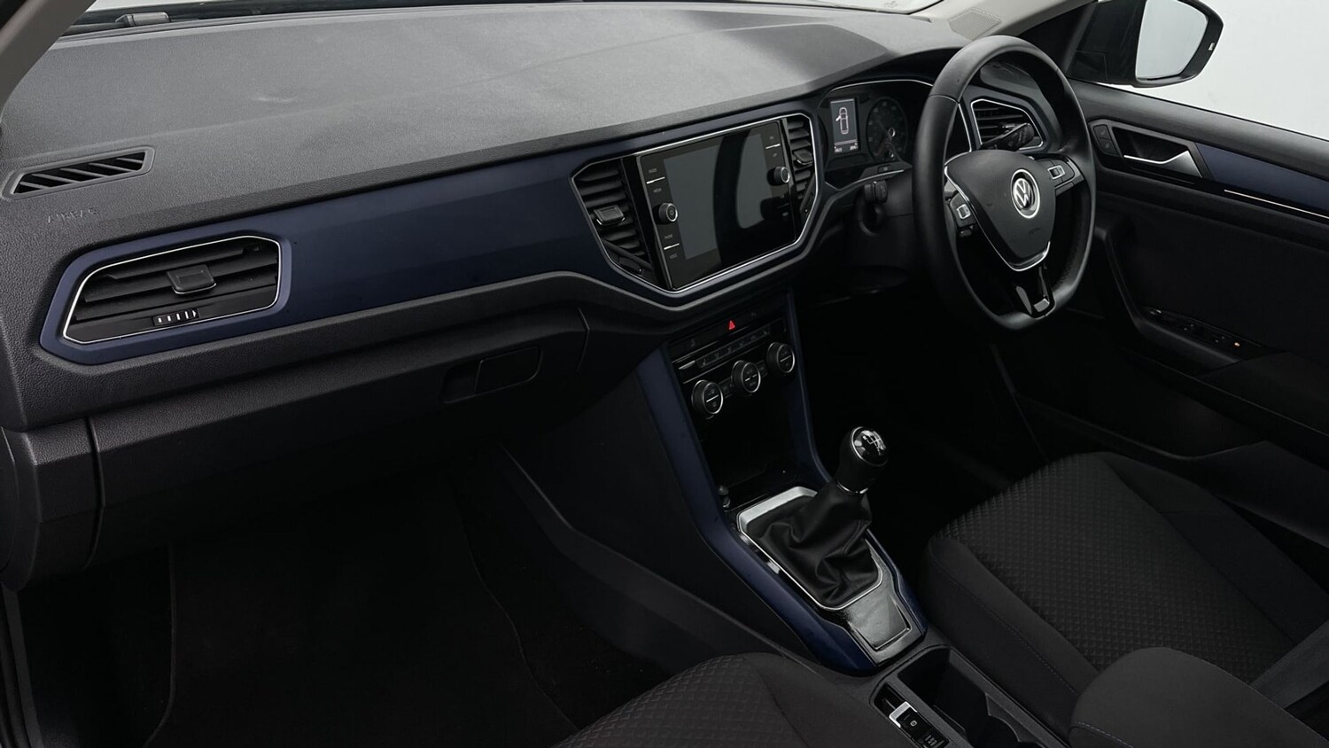 Used Volkswagen T-Roc 2021 for sale - 76405070: Photo 36