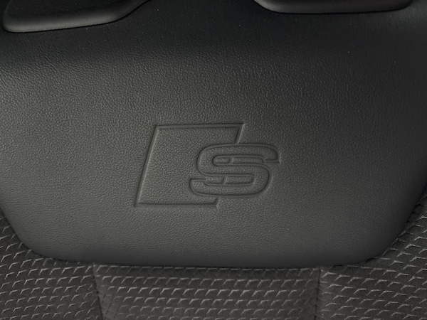 Used Audi A4 2020 for sale - 76240921: Photo 32