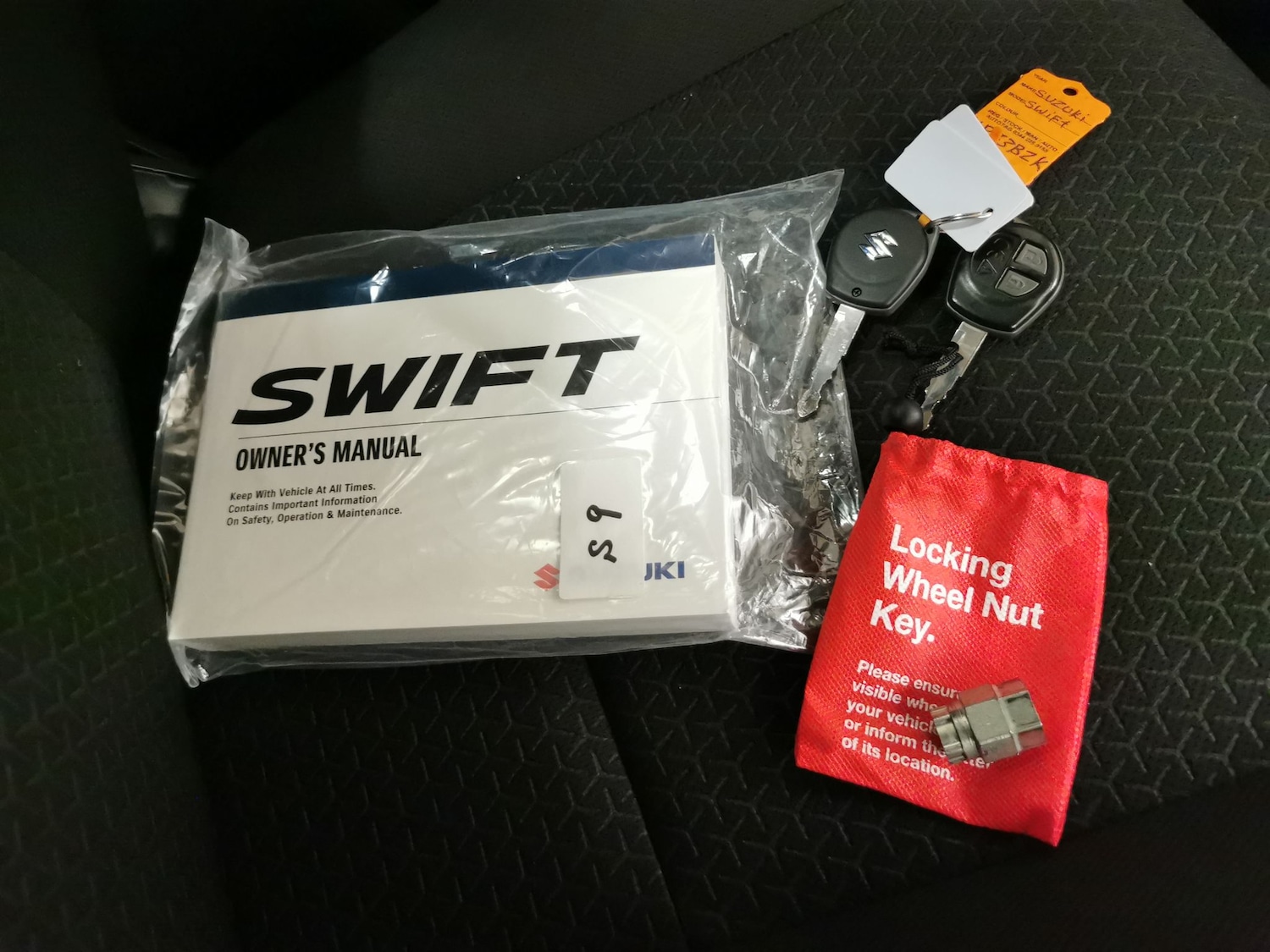 Used Suzuki Swift 2023 for sale - 76640859: Photo 32