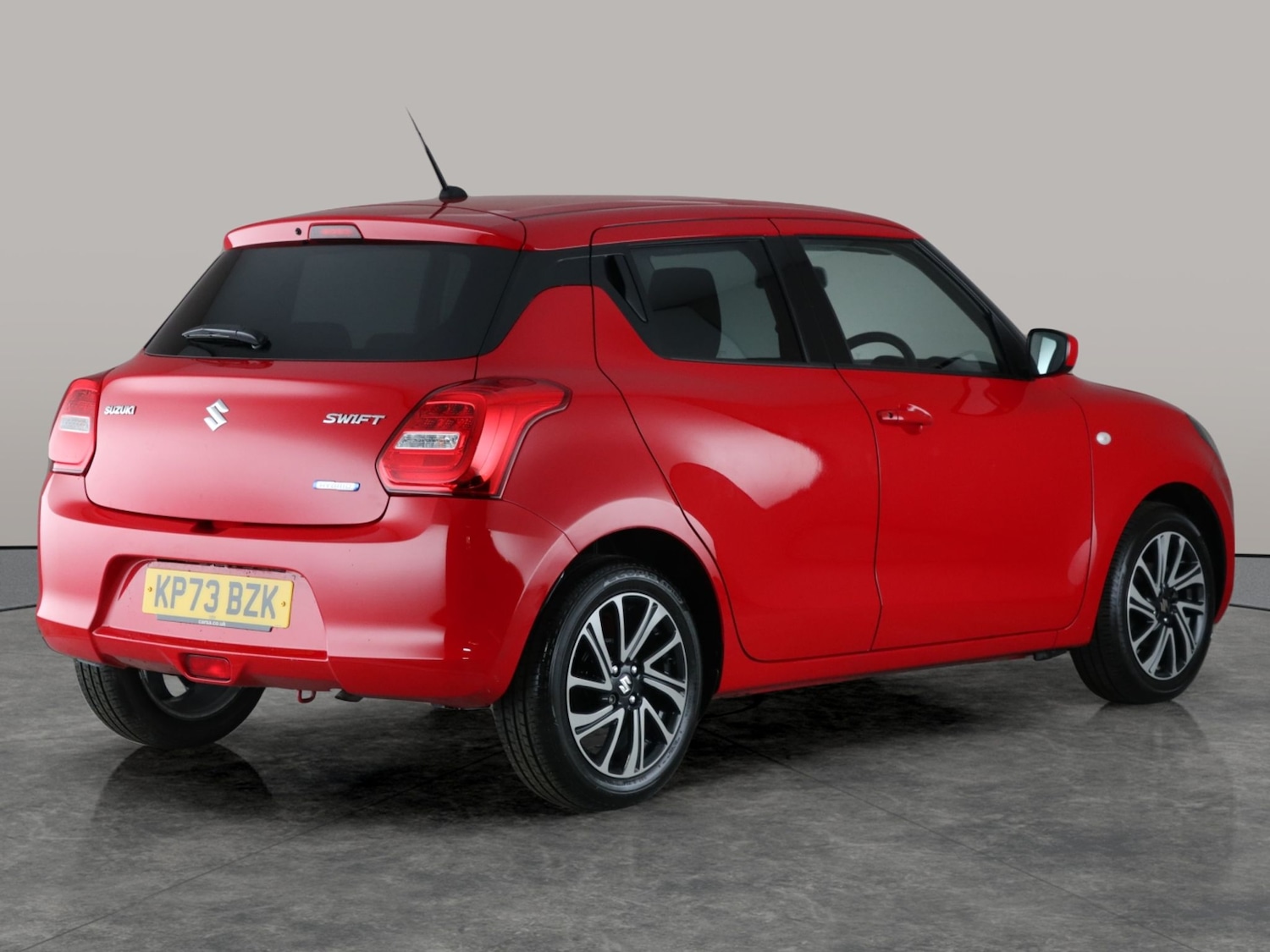 Used Suzuki Swift 2023 for sale - 76640859: Photo 9