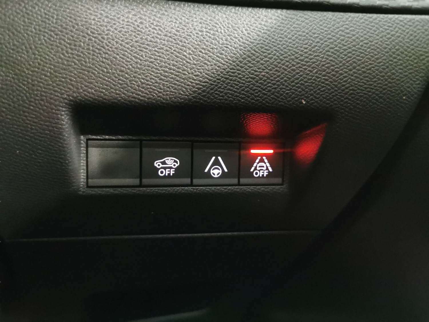 Used Peugeot 2008 2020 for sale - 77225573: Photo 22