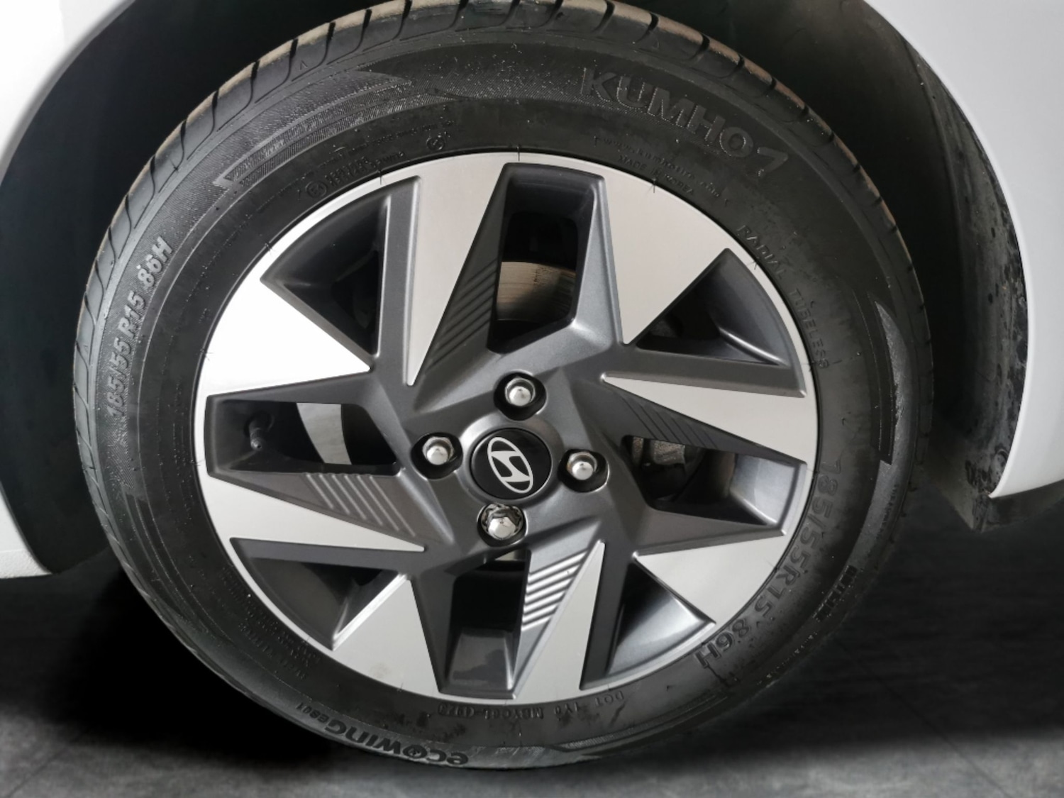 Used Hyundai i10 2024 for sale - 76450107: Photo 29