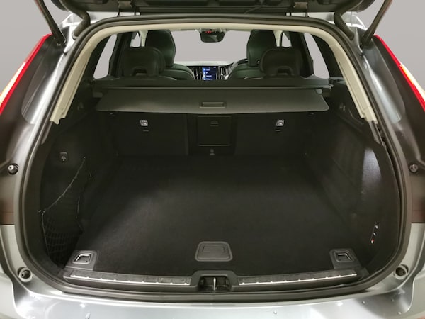Used Volvo XC60 2020 for sale - 76320535: Photo 46