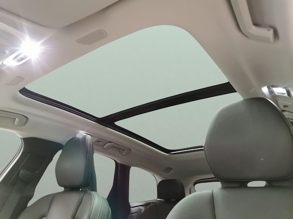 Used Volvo XC60 2020 for sale - 76320535: Photo 6
