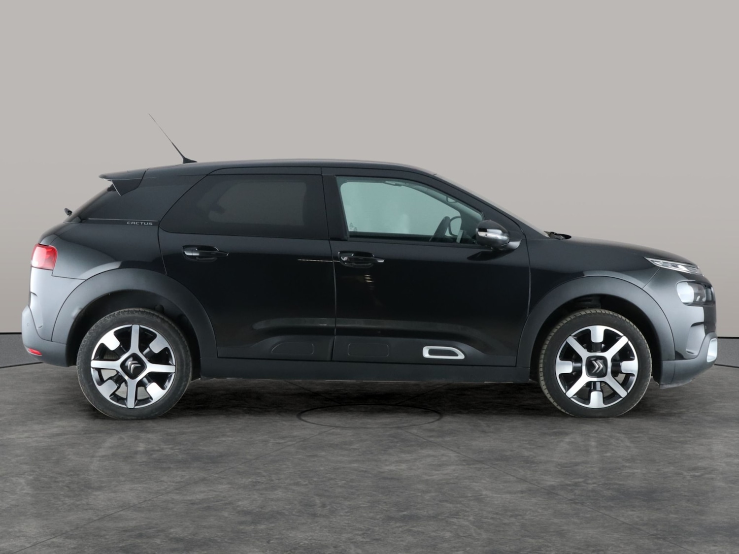 Used Citroen C4 Cactus 2021 for sale - 76668719: Photo 8