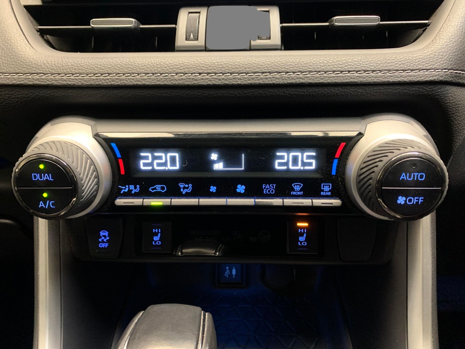 Used Toyota RAV4 2019 for sale - 76526670: Photo 19