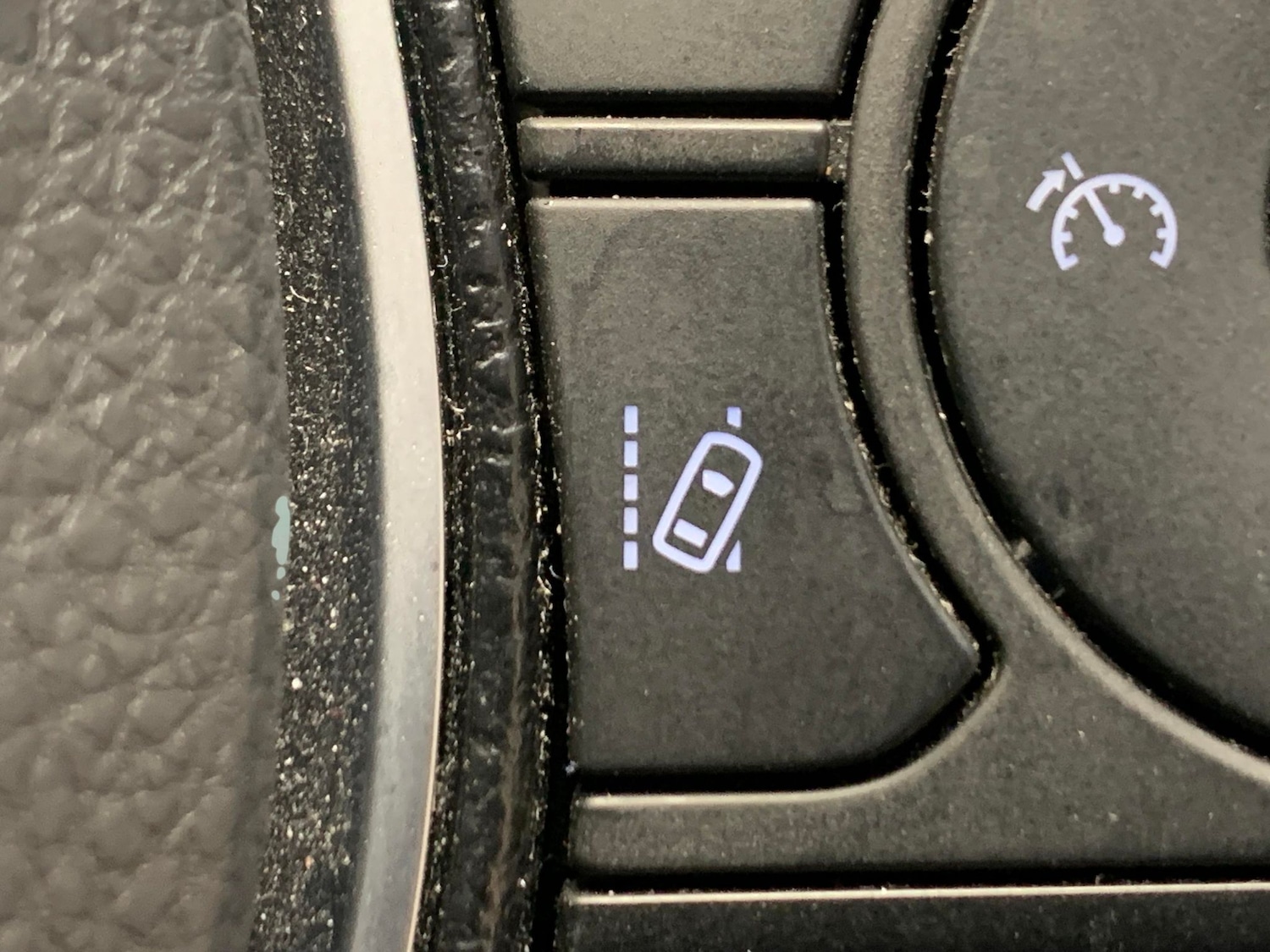 Used Toyota RAV4 2019 for sale - 76526670: Photo 24