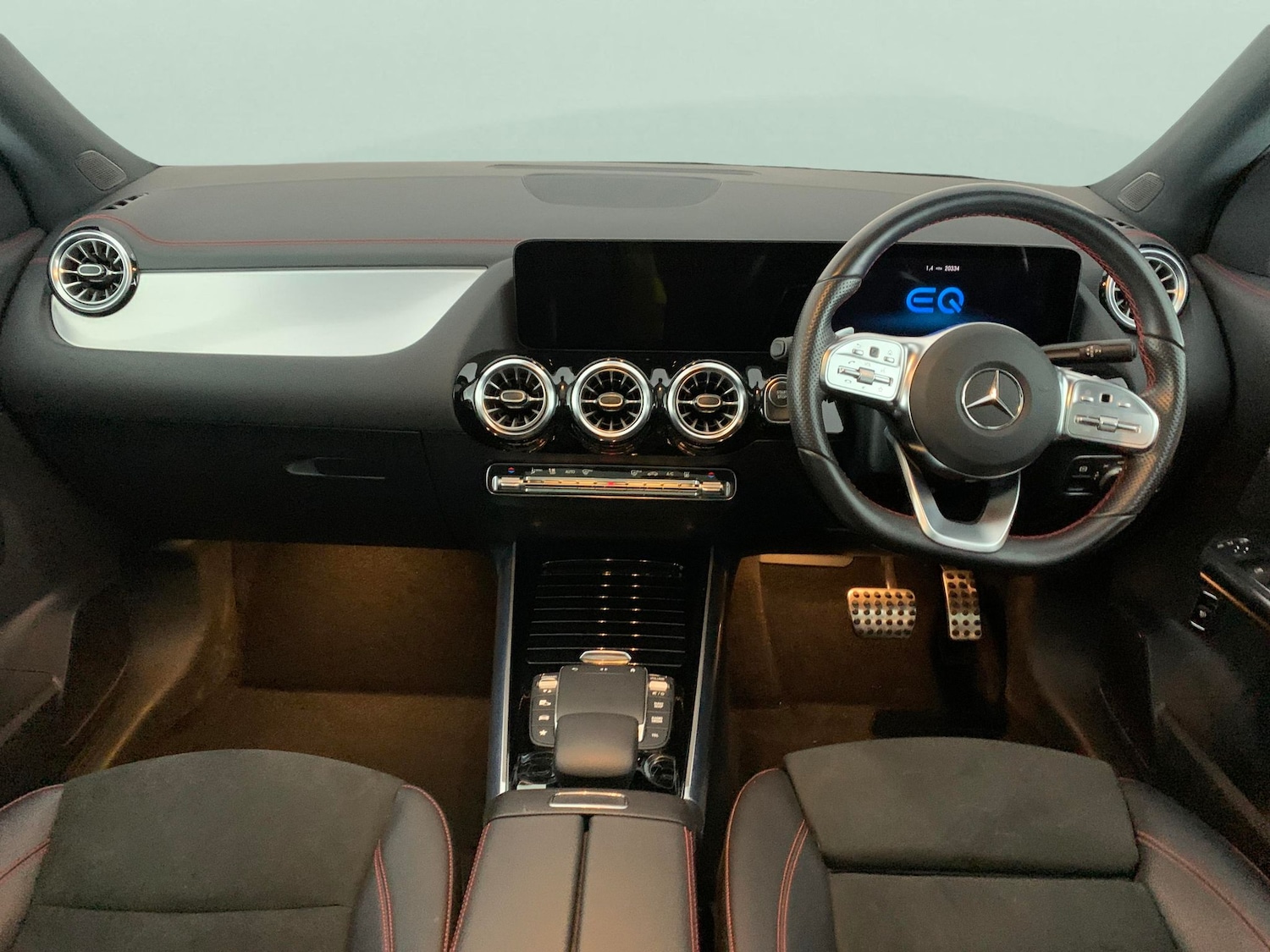 Used Mercedes-Benz EQA 2022 for sale - 76587349: Photo 4