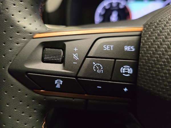 Used Cupra Leon 2023 for sale - 76209858: Photo 29