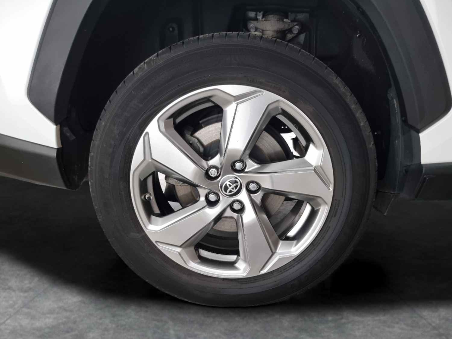 Used Toyota RAV4 2021 for sale - 76946627: Photo 25