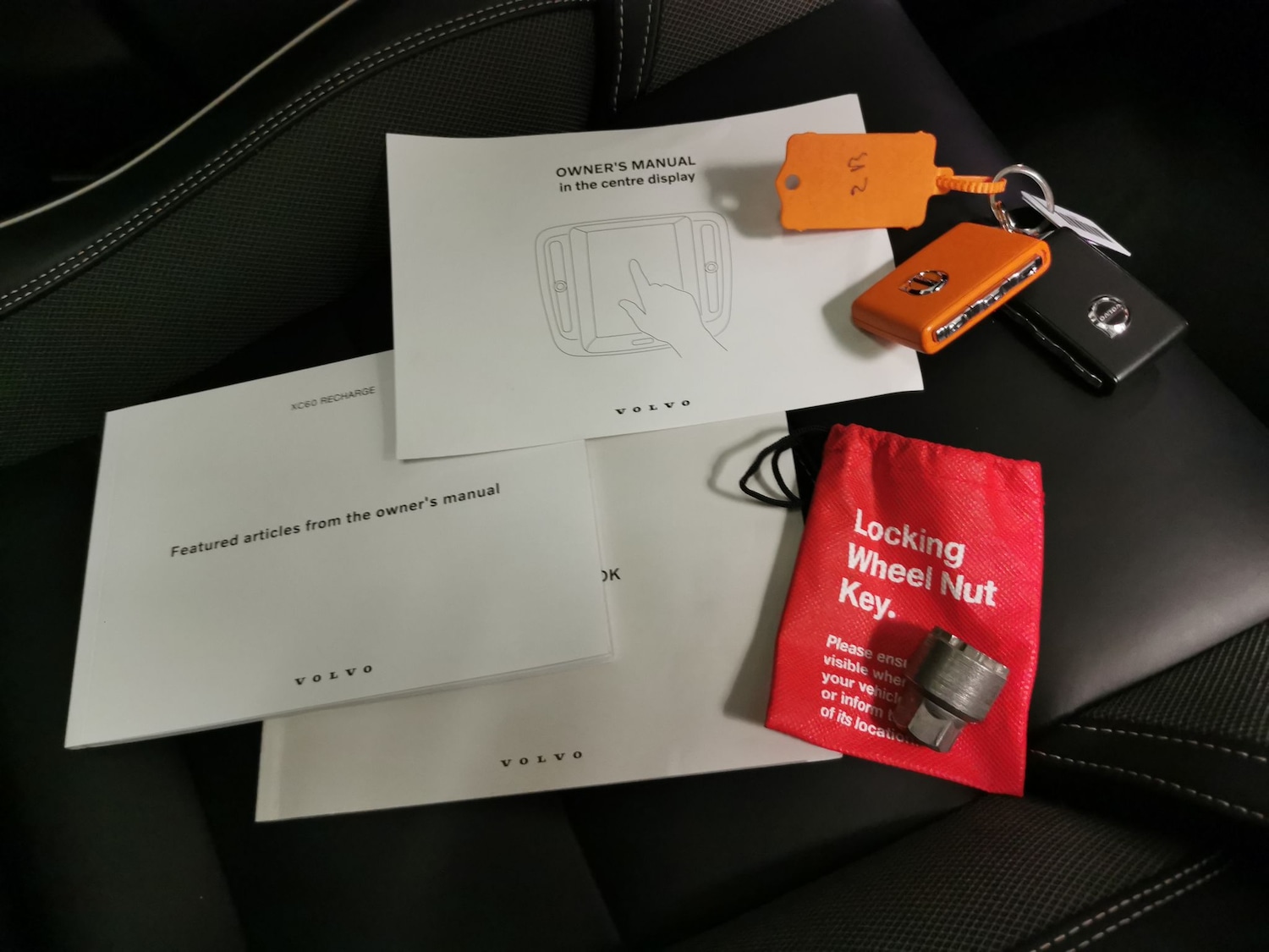 Used Volvo XC60 2022 for sale - 76392125: Photo 39