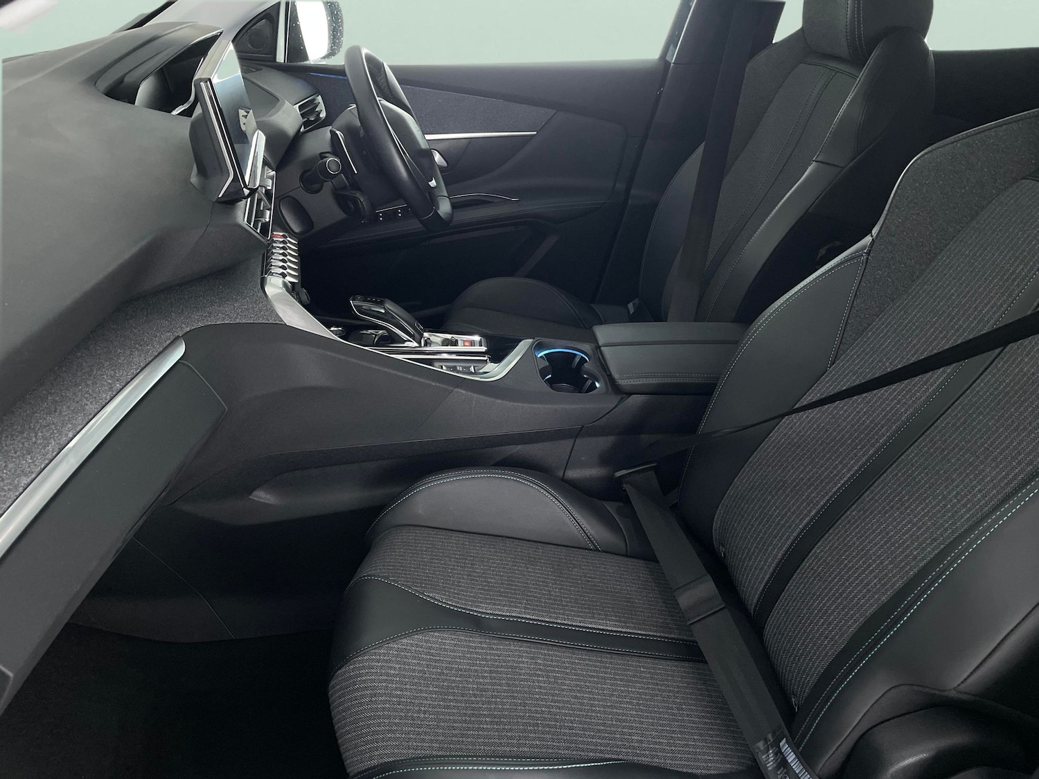 Used Peugeot 3008 2021 for sale - 77476802: Photo 4