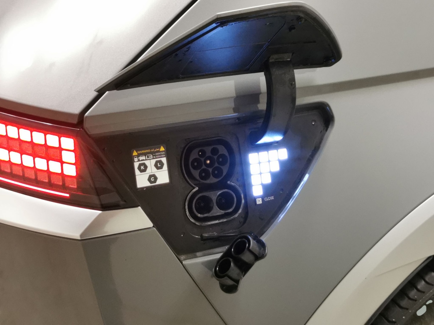 Used Hyundai IONIQ 5 2022 for sale - 76438380: Photo 42