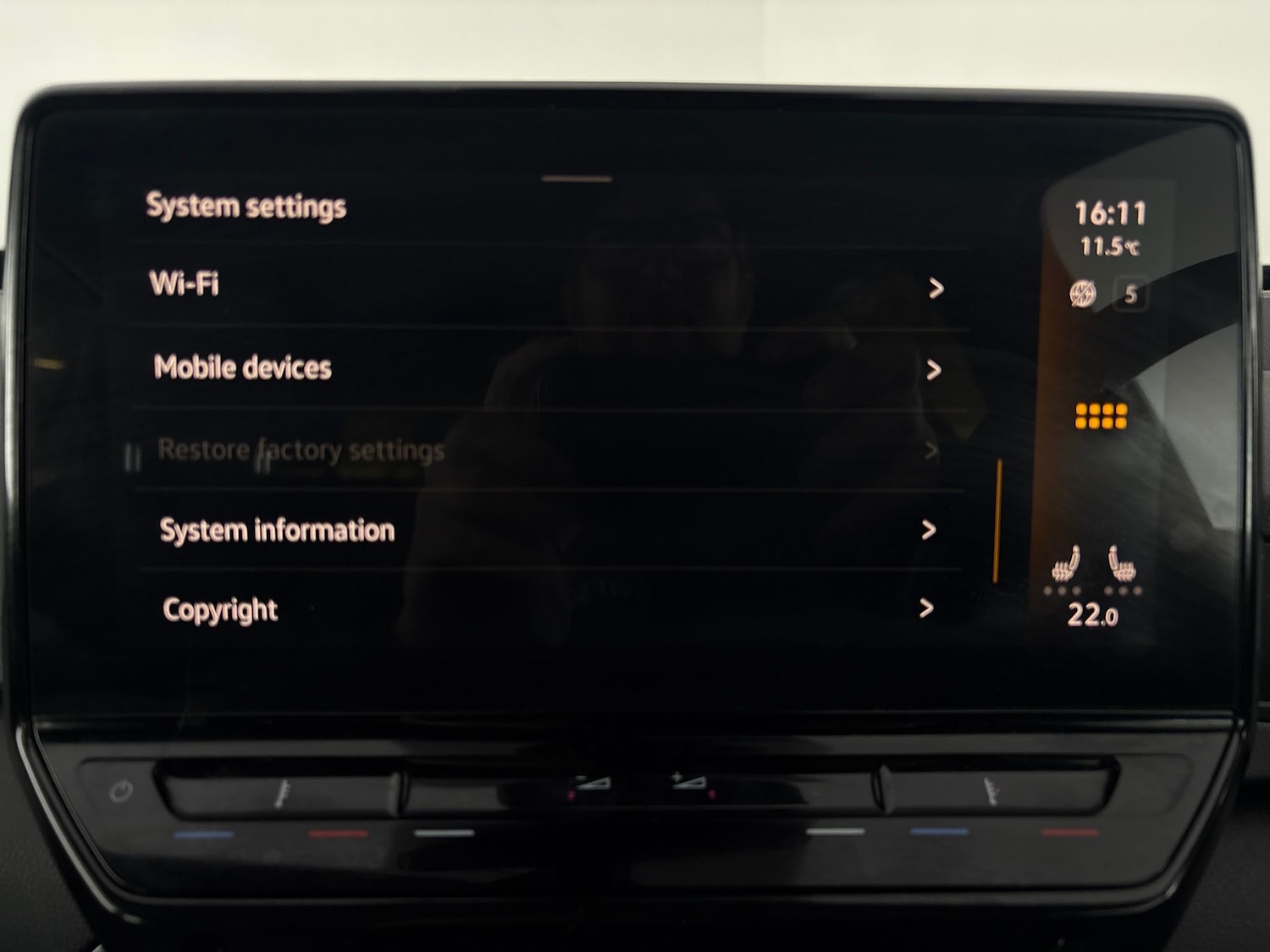 Used Volkswagen ID.3 2023 for sale - 76931945: Photo 13