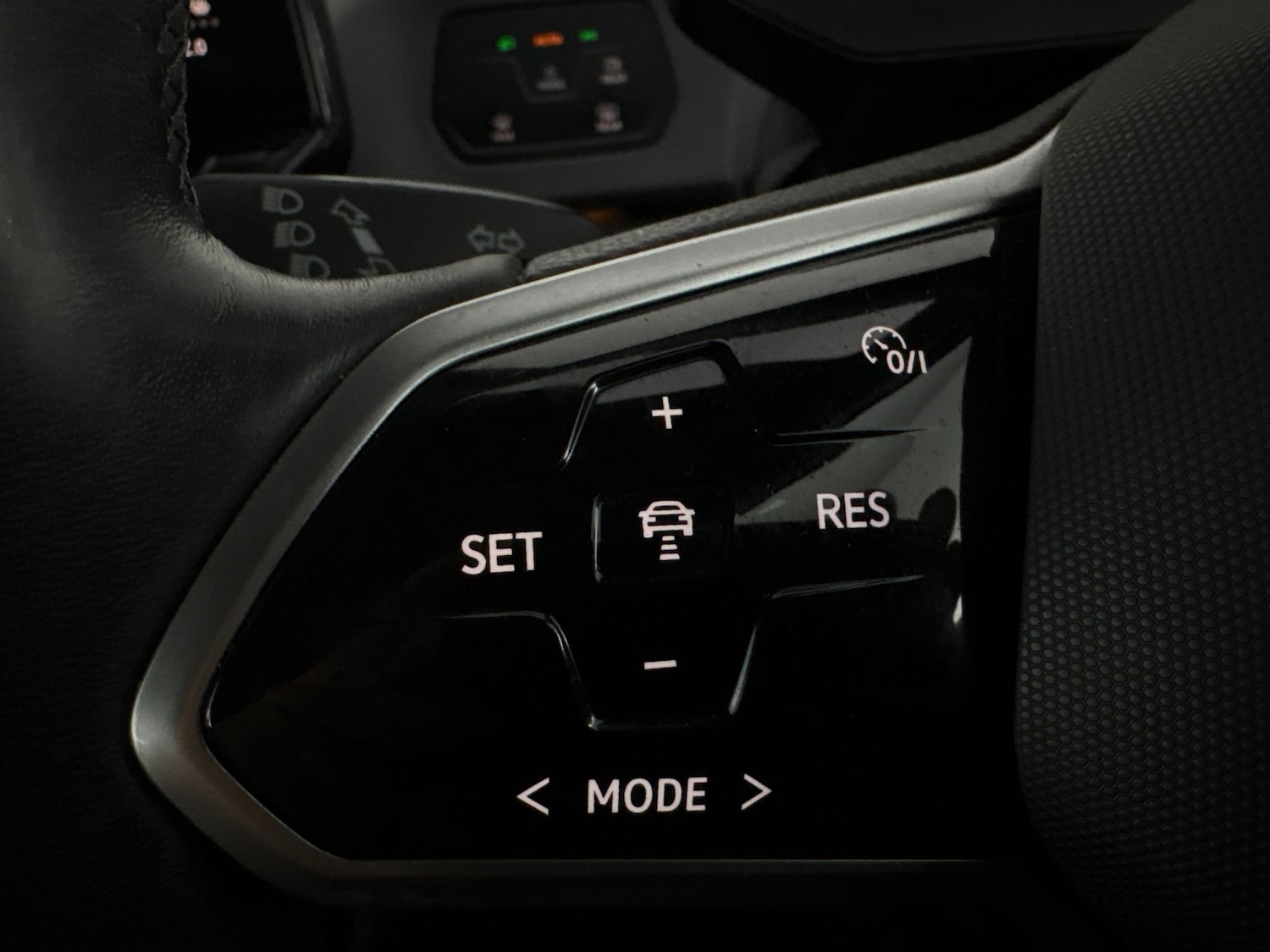 Used Volkswagen ID.3 2023 for sale - 76931945: Photo 19