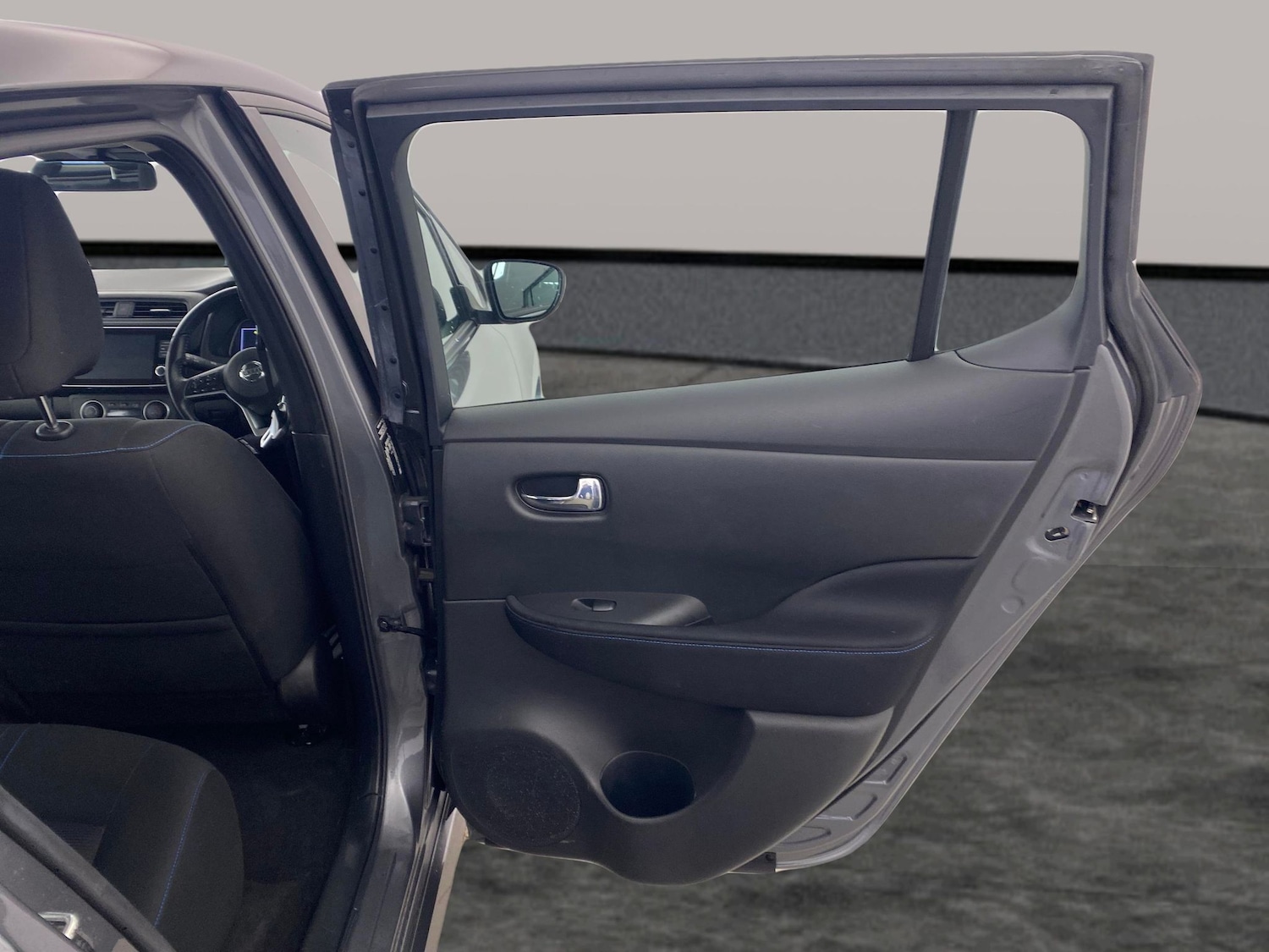 Used Nissan Leaf 2021 for sale - 77196191: Photo 23