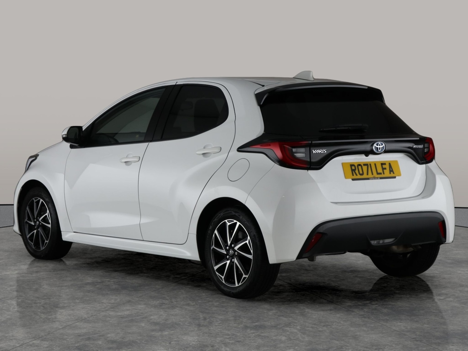 Used Toyota Yaris 2022 for sale - 76415539: Photo 14