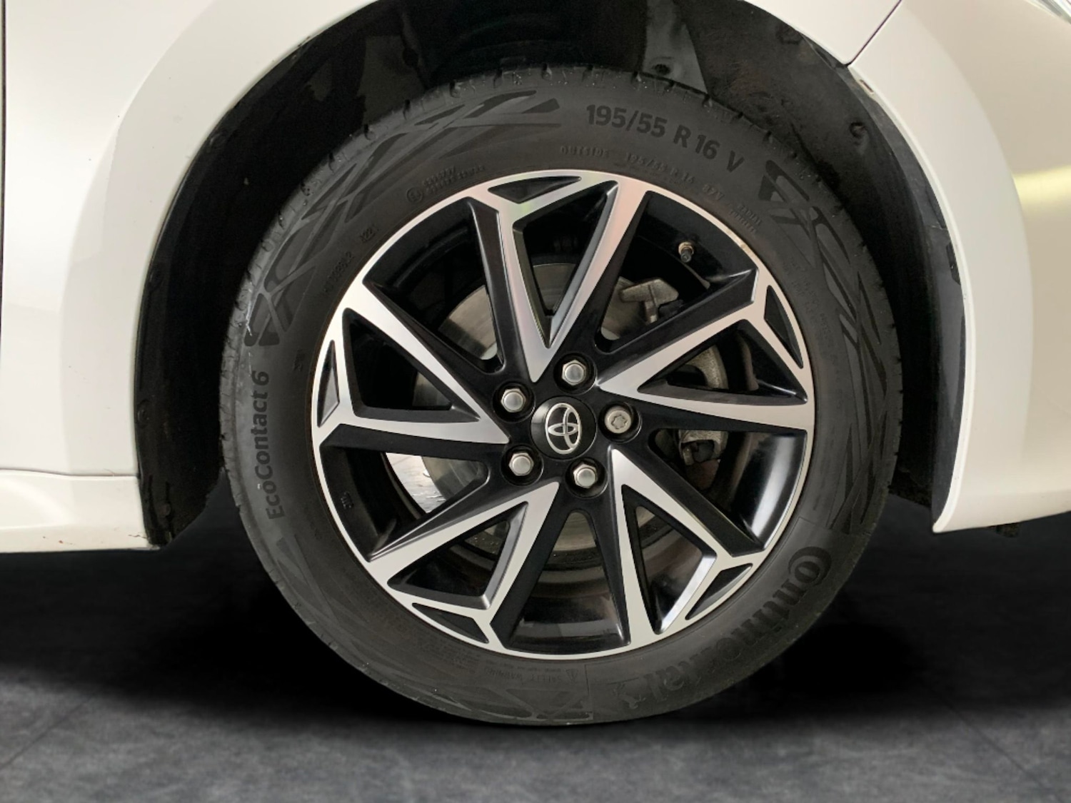 Used Toyota Yaris 2022 for sale - 76415539: Photo 26