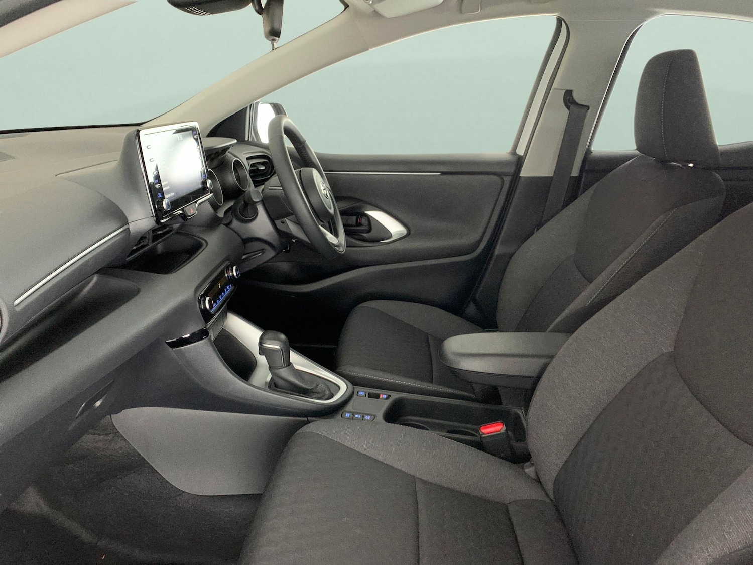 Used Toyota Yaris 2022 for sale - 76415539: Photo 5