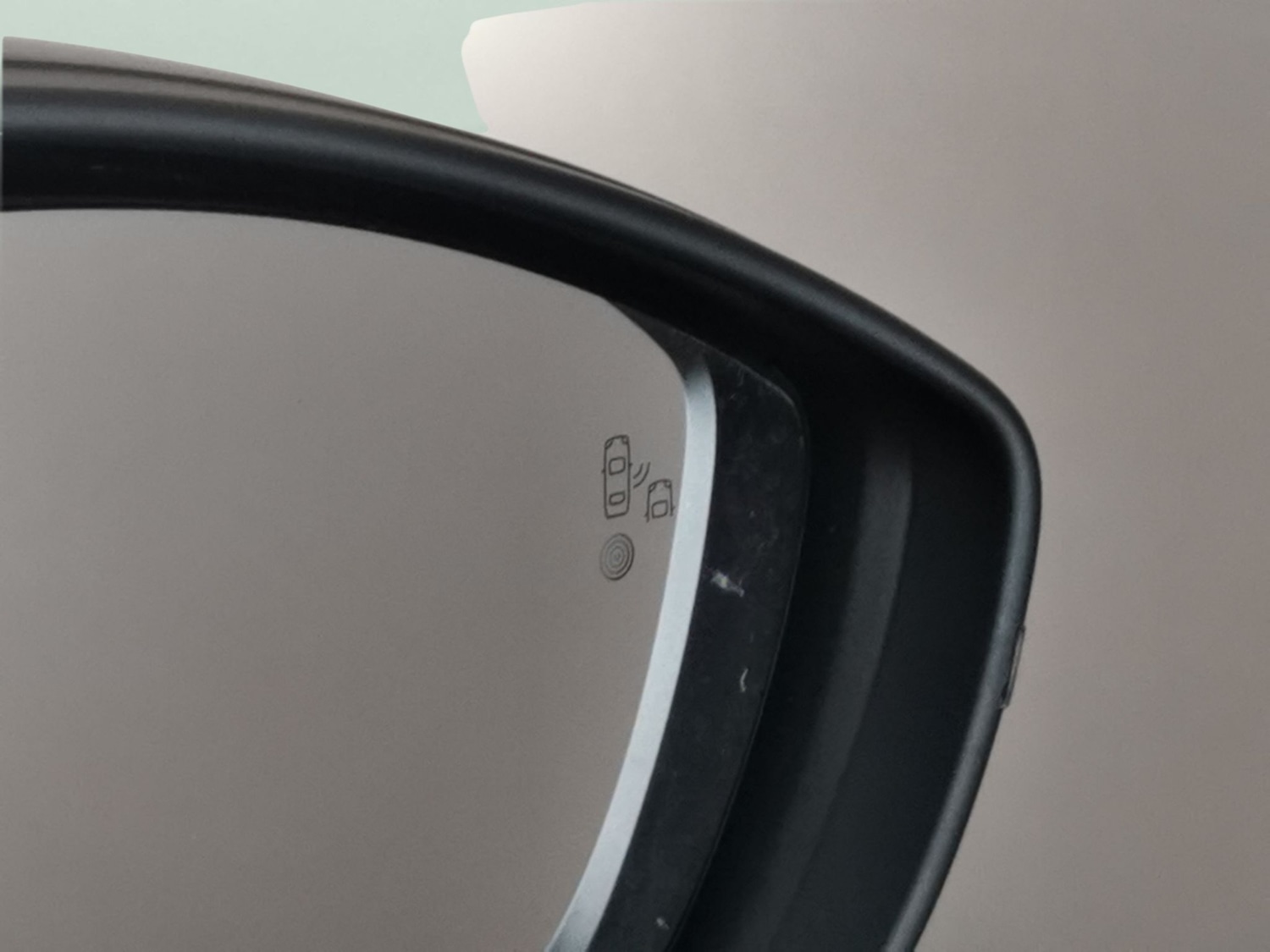 Used Peugeot E-2008 2023 for sale - 77018637: Photo 24