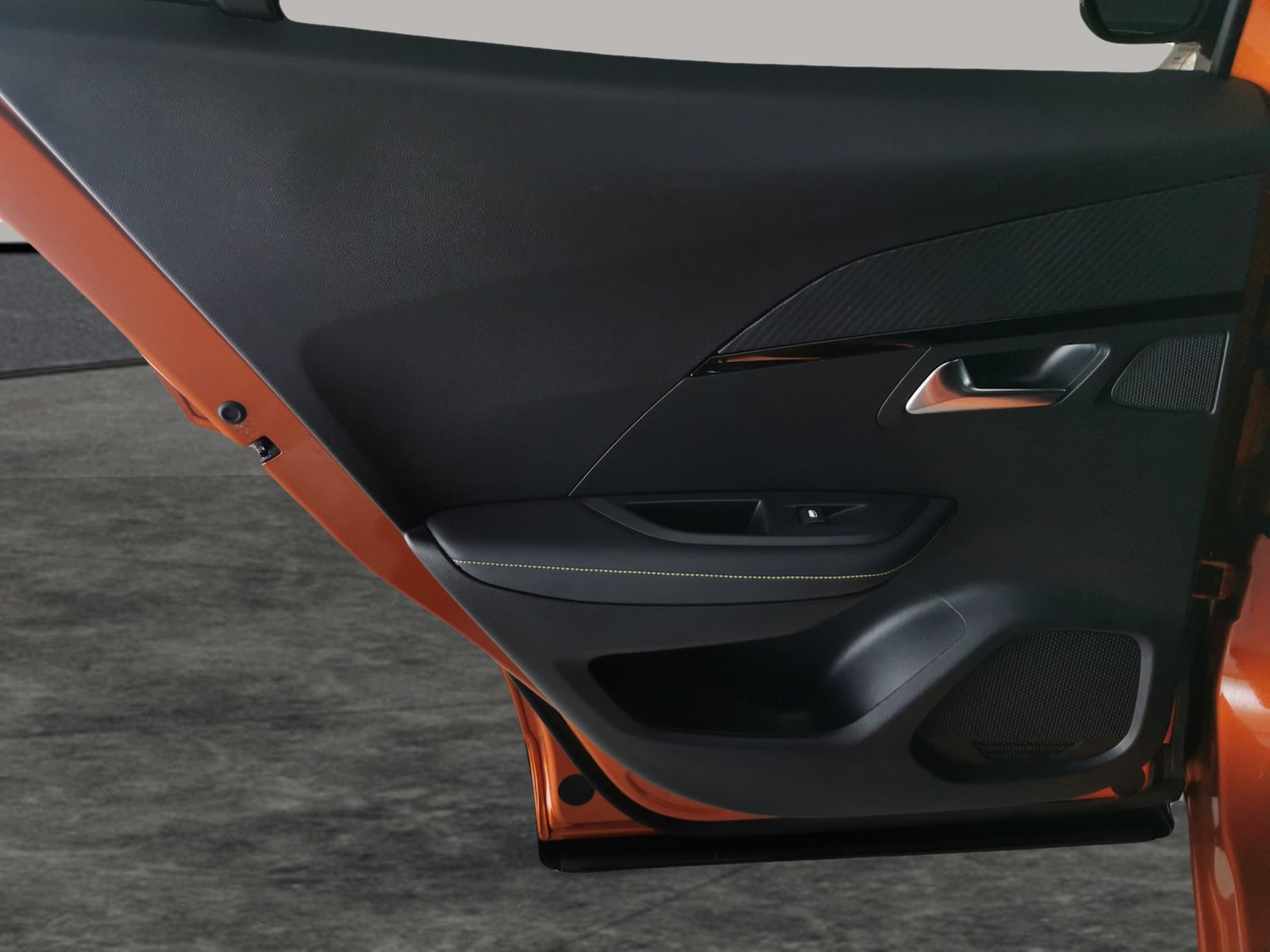 Used Peugeot E-2008 2023 for sale - 77018637: Photo 31