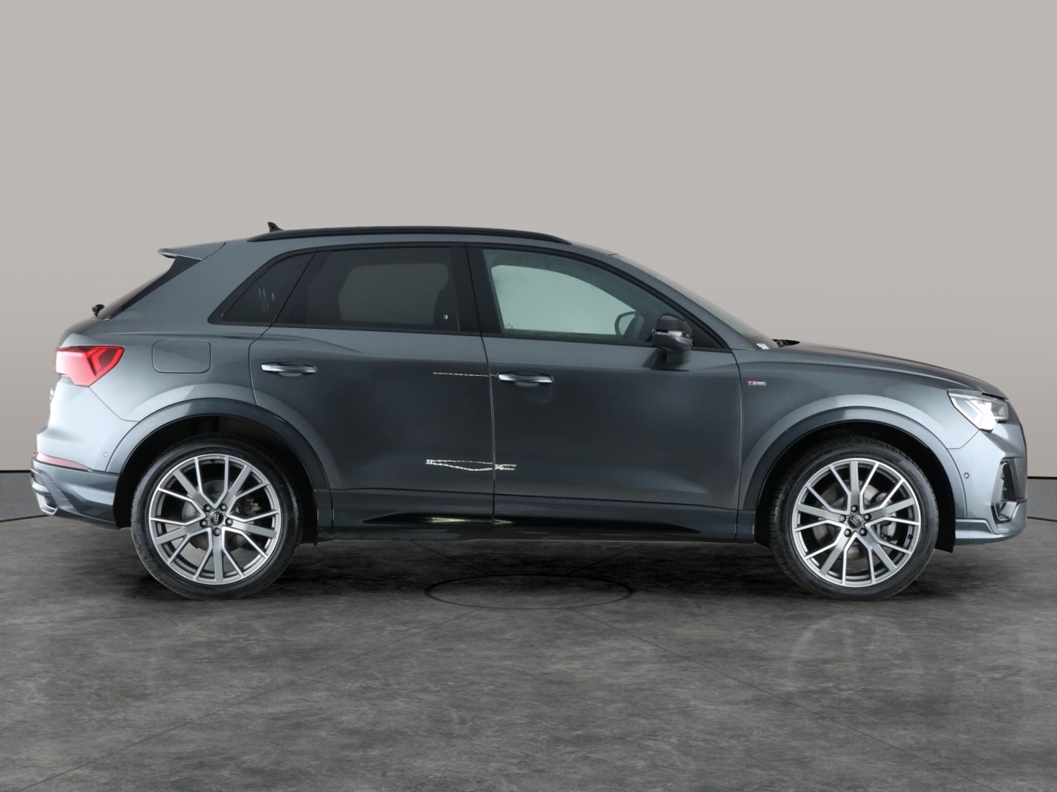 Used Audi Q3 2021 for sale - 77077742: Photo 11