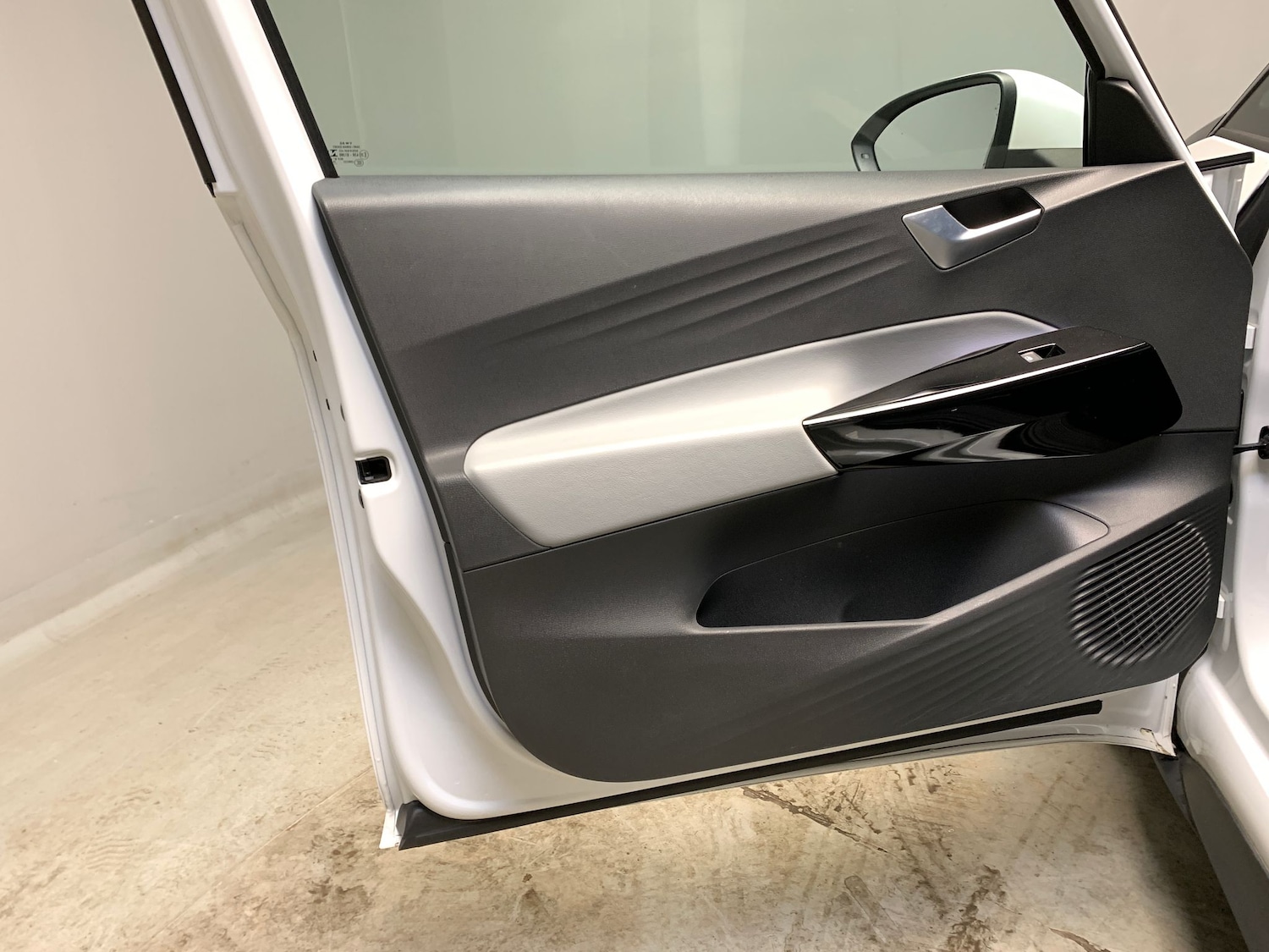 Used Volkswagen ID.3 2020 for sale - 76415579: Photo 45