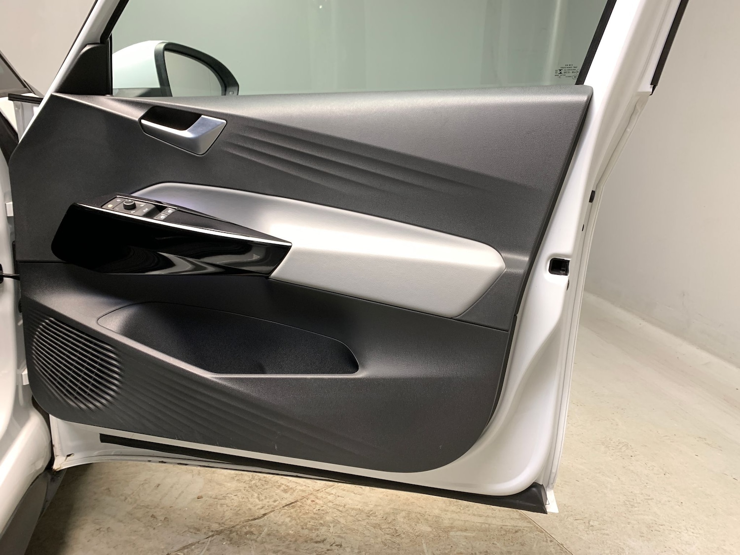 Used Volkswagen ID.3 2020 for sale - 76415579: Photo 49