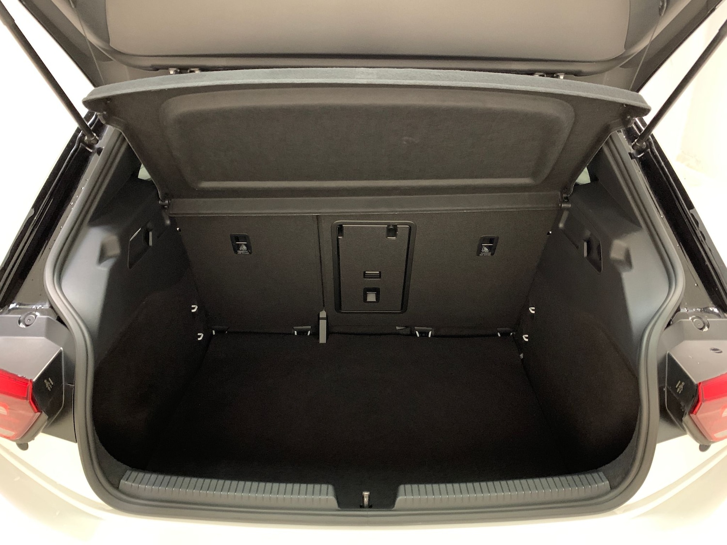 Used Volkswagen ID.3 2020 for sale - 76415579: Photo 54