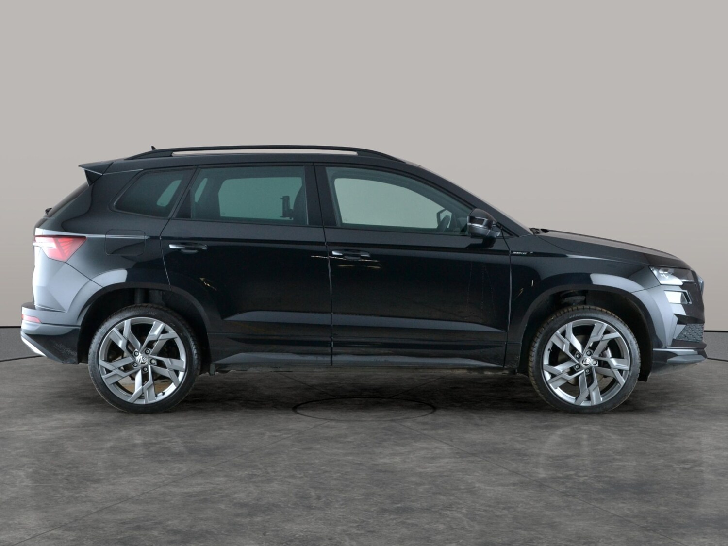 Used Skoda Karoq 2024 for sale - 77347455: Photo 10