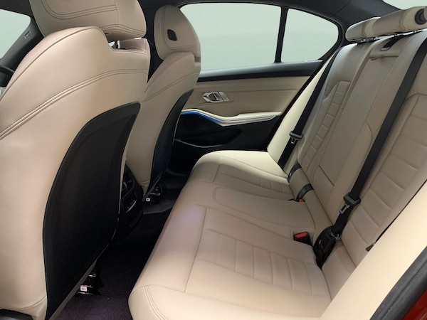 Used BMW 3 Series 2021 for sale - 76222230: Photo 31