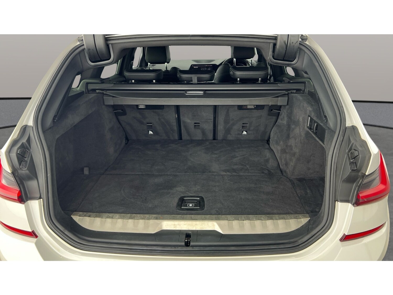 Used BMW 3 Series 2021 for sale - 77350879: Photo 18