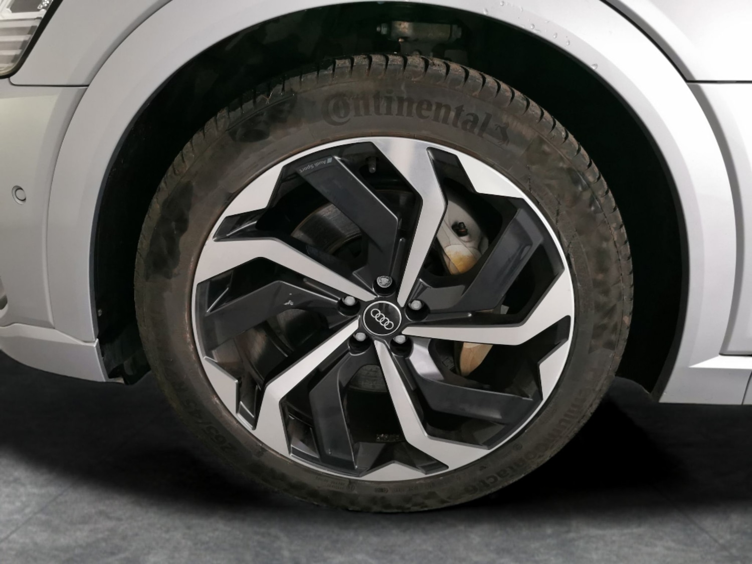 Used Audi e-tron 2022 for sale - 76895122: Photo 29