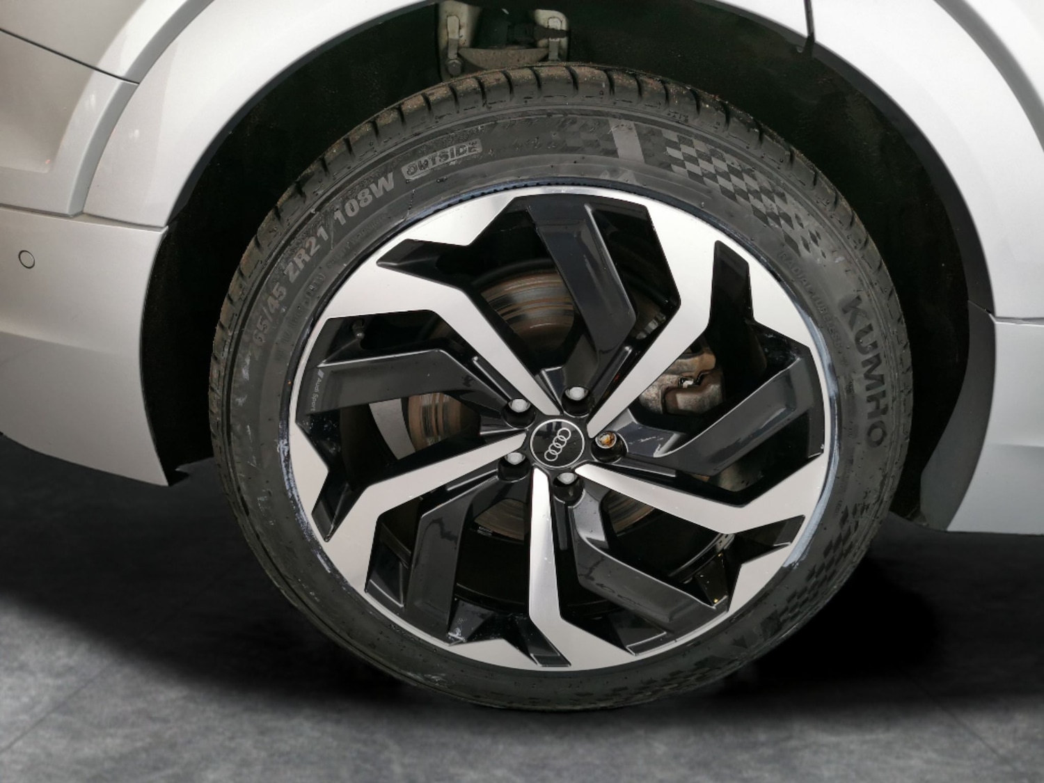 Used Audi e-tron 2022 for sale - 76895122: Photo 31