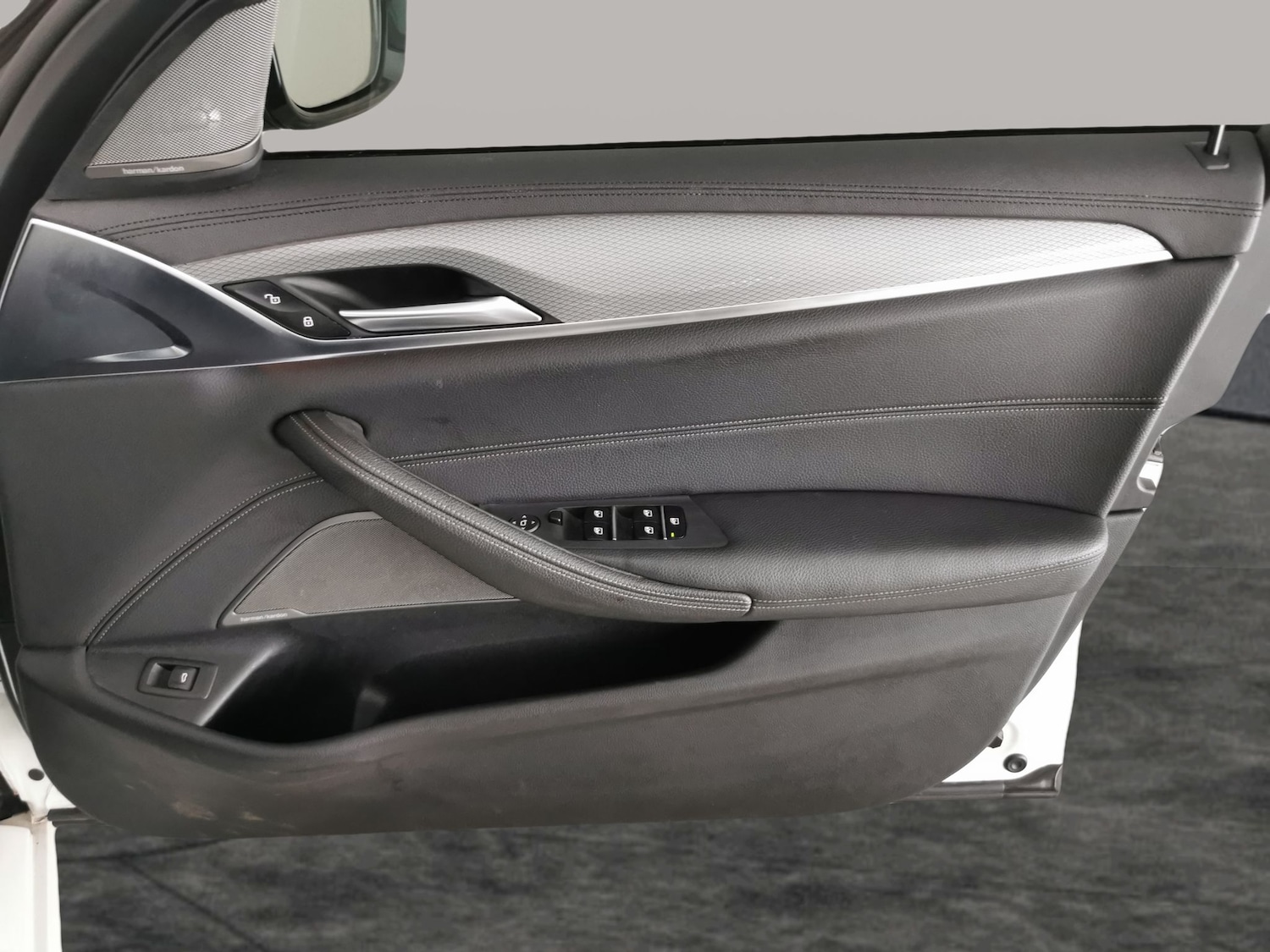 Used BMW 5 Series 2019 for sale - 76587791: Photo 35