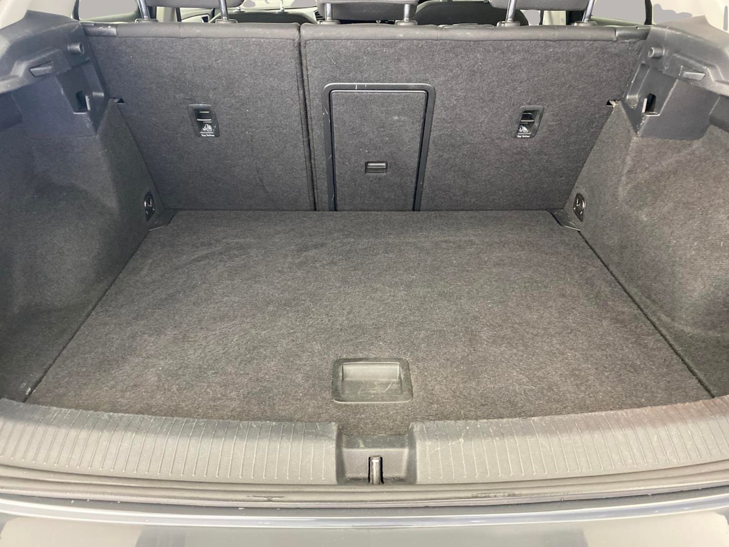 Used Volkswagen T-Roc 2021 for sale - 77244825: Photo 6