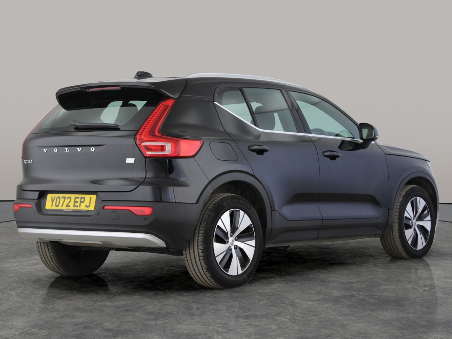 Used Volvo XC40 2023 for sale - 77896600: Photo 10