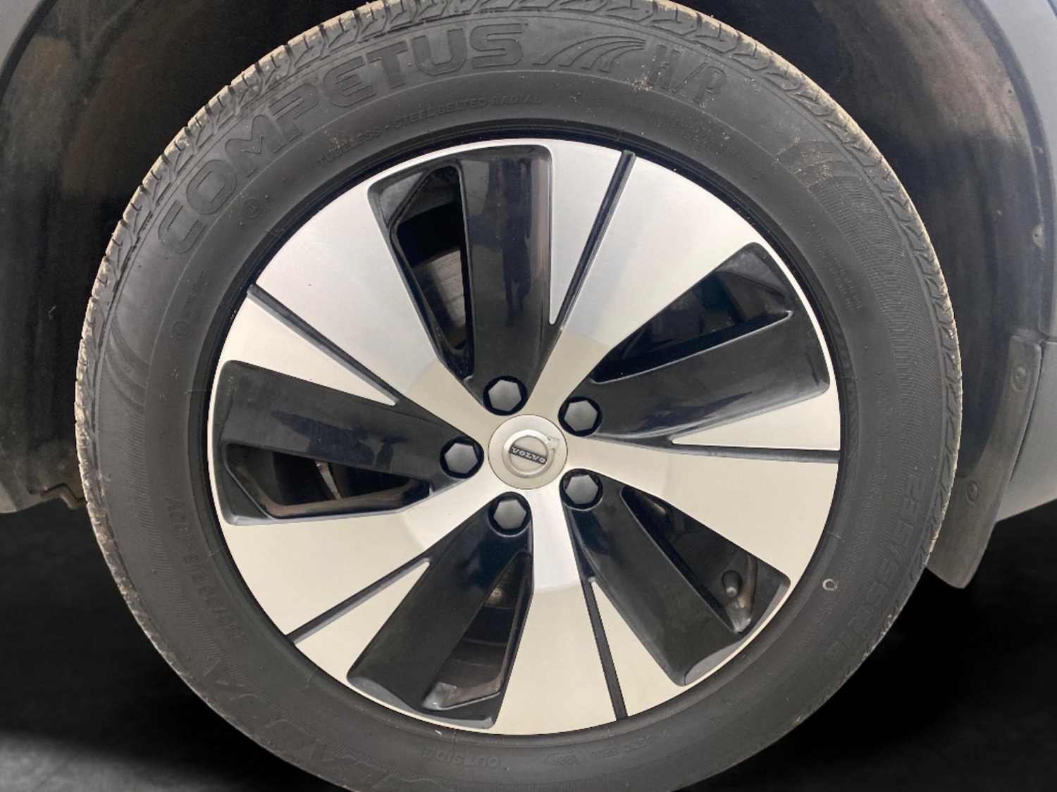 Used Volvo XC40 2023 for sale - 77896600: Photo 20