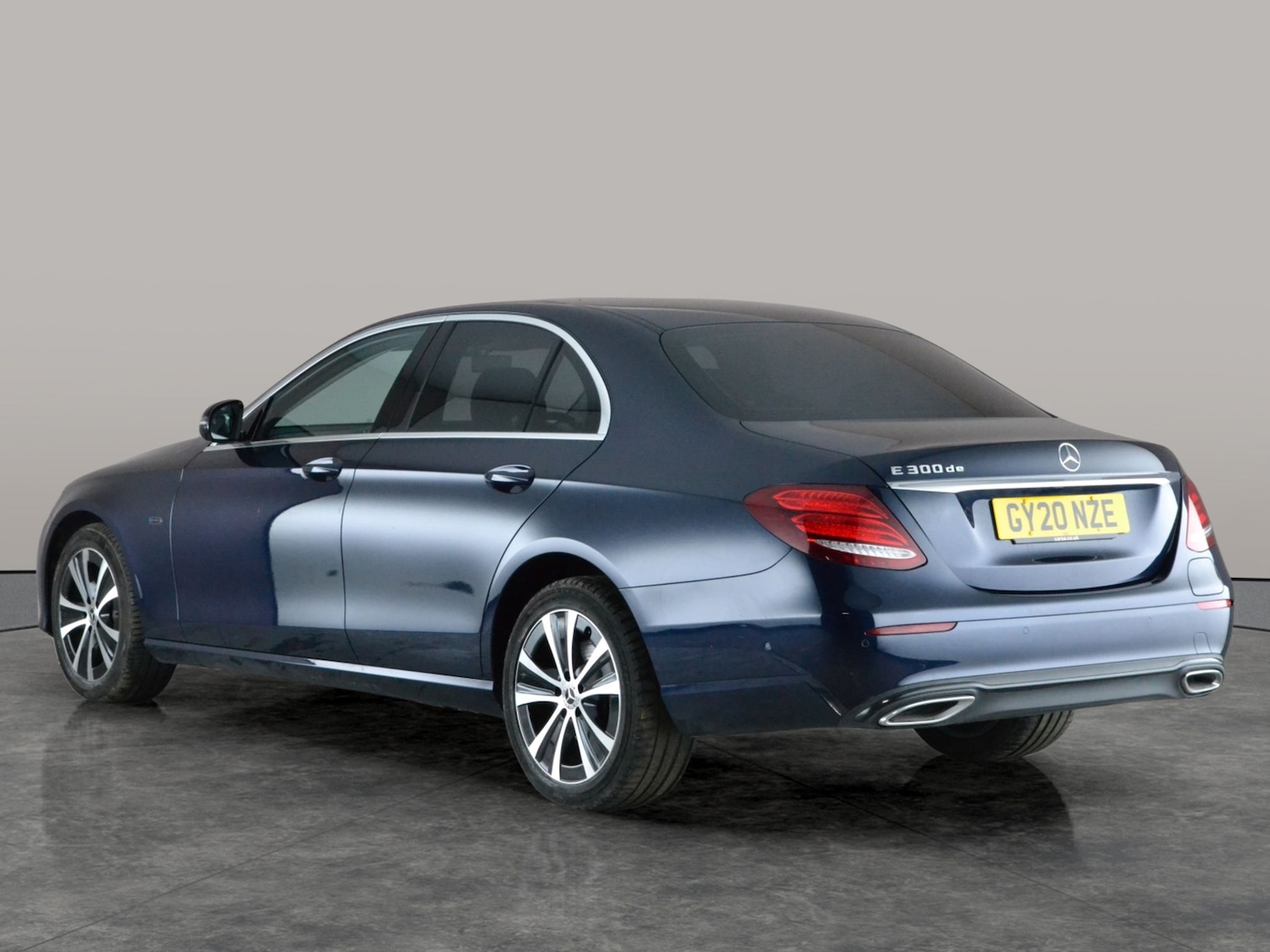 Used Mercedes-Benz E Class 2020 for sale - 77360956: Photo 12