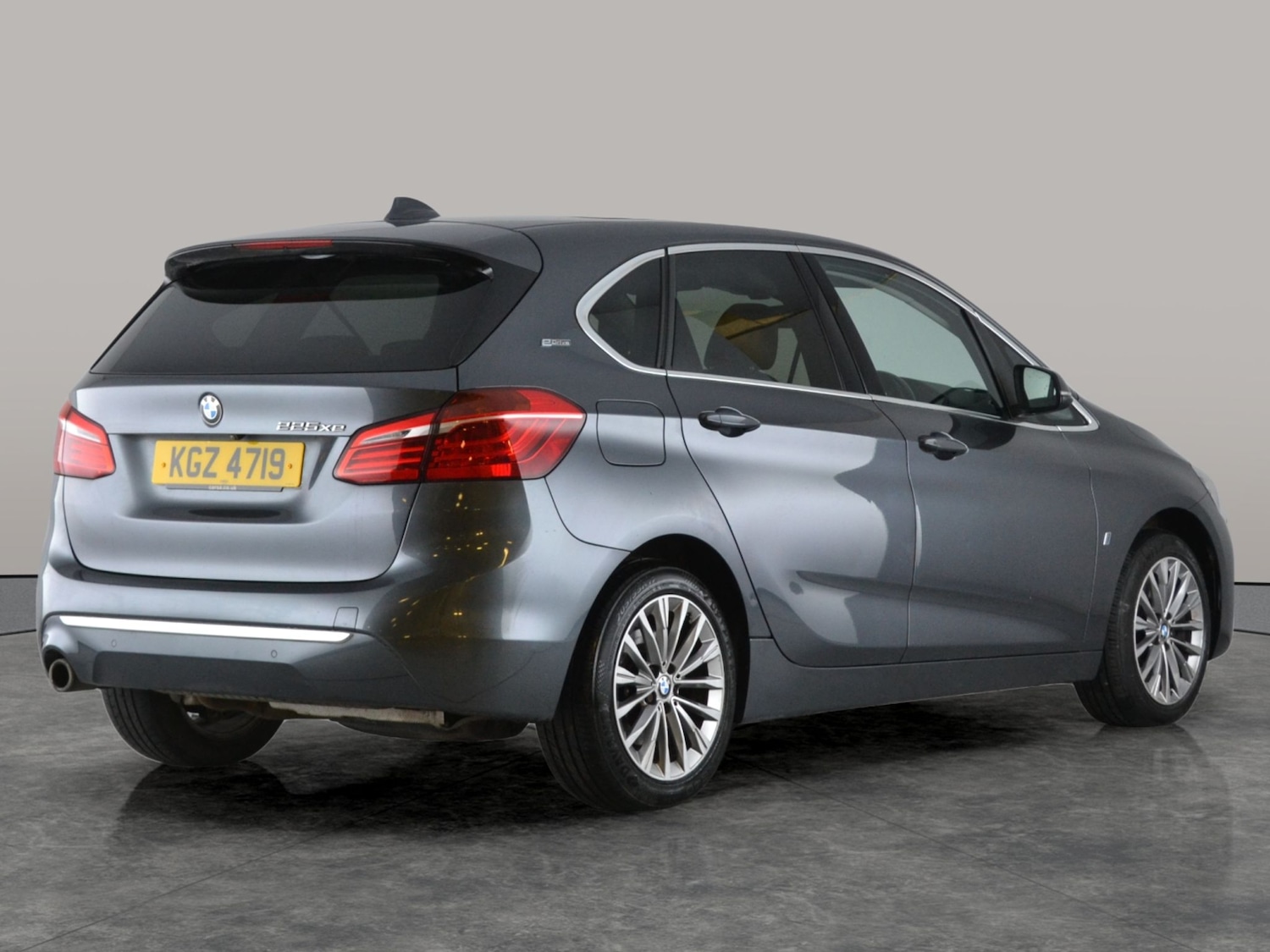 Used BMW 2 Series 2018 for sale - 76971700: Photo 12