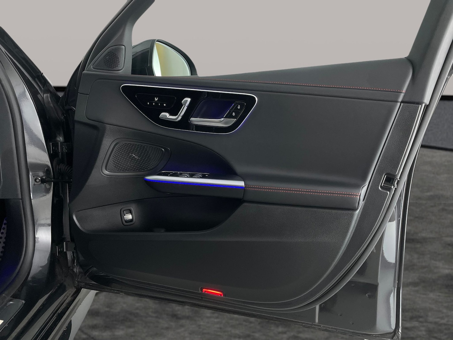 Used Mercedes-Benz C Class 2023 for sale - 76980640: Photo 38