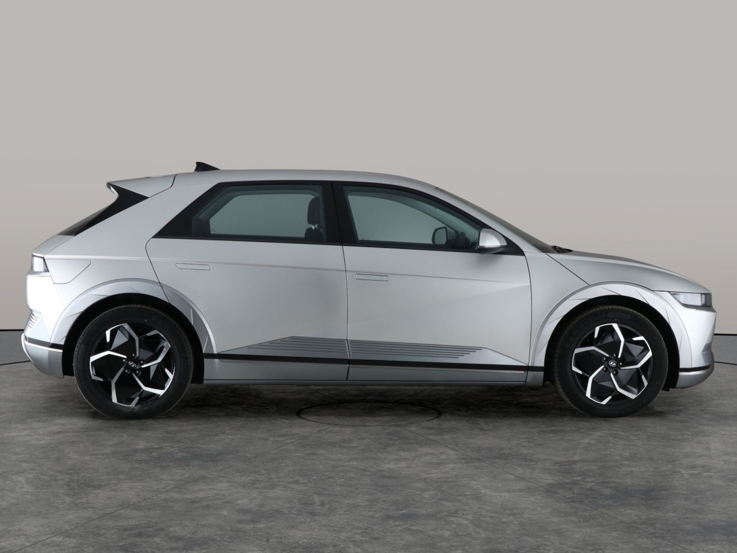 Used Hyundai IONIQ 5 2021 for sale - 76638452: Photo 8